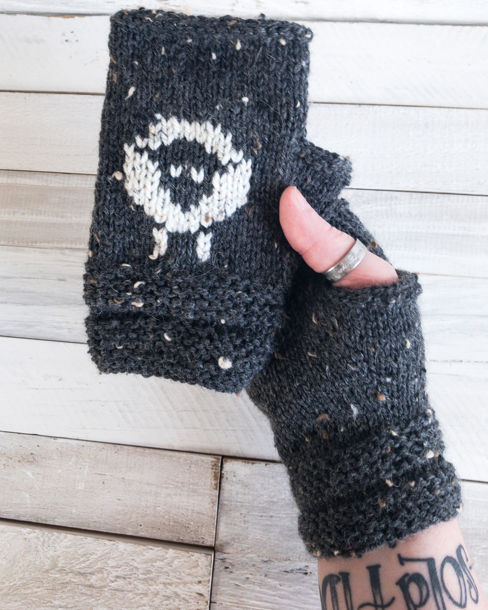 fingerlesssheep-3