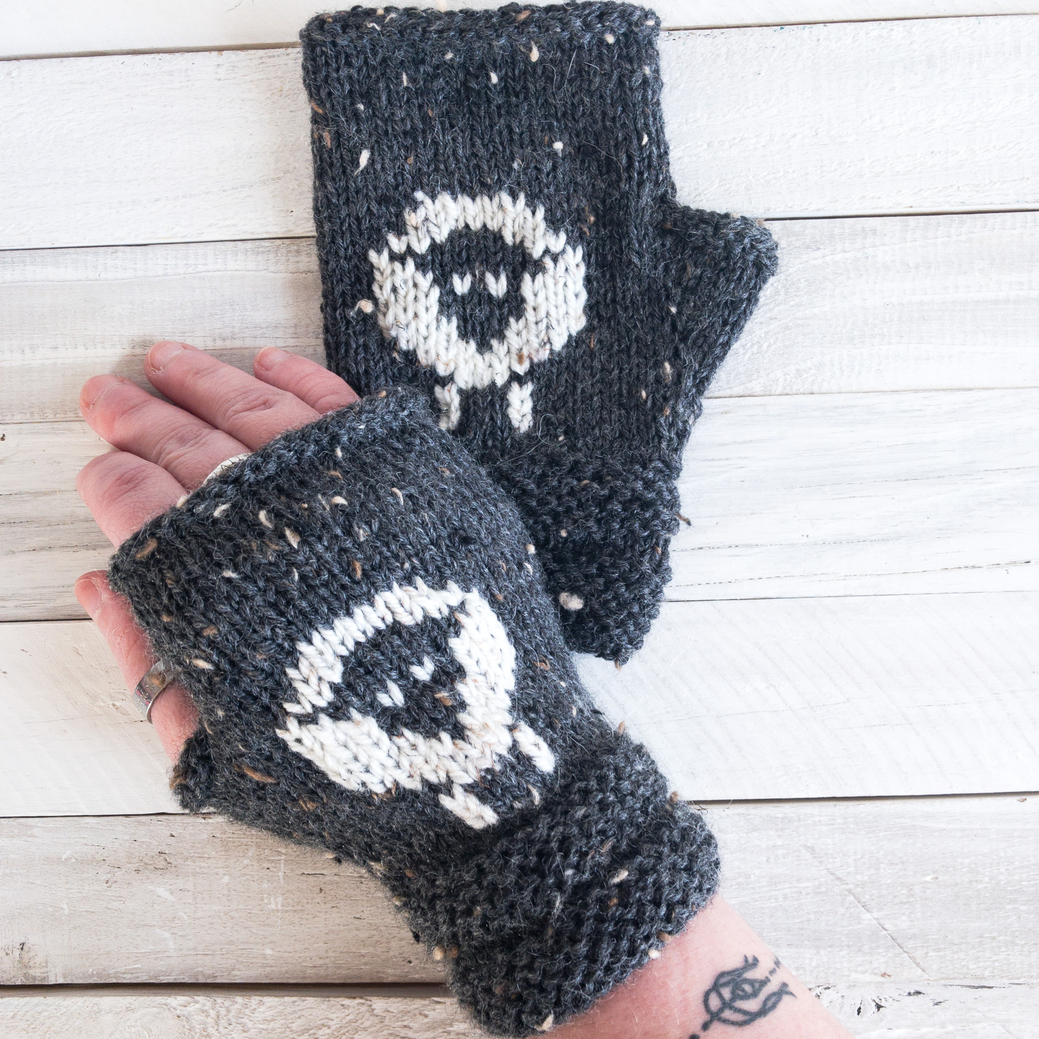 fingerlesssheep-4